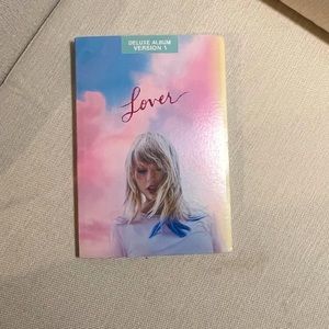 TAYLOR SWIFT LOVER DELUXE ALBUM VERSION 1 + LOVER CD + LOVER ERA POSTER